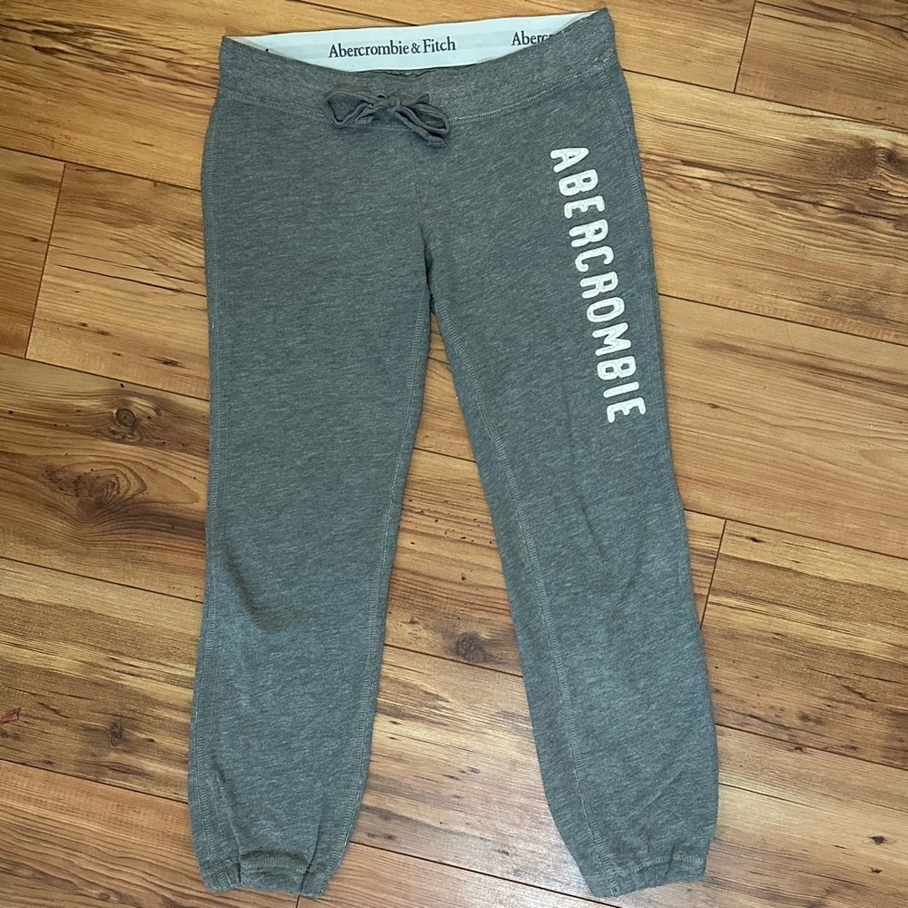 Abercrombie & Fitch Vintage Women's y2k Low Waisted Sweat Pants Size XS